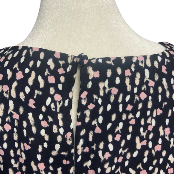 Ann Taylor Factory Shift Dress Size 10 Black Print Shirred Sleeves Comfort Boxy - Picture 7 of 13